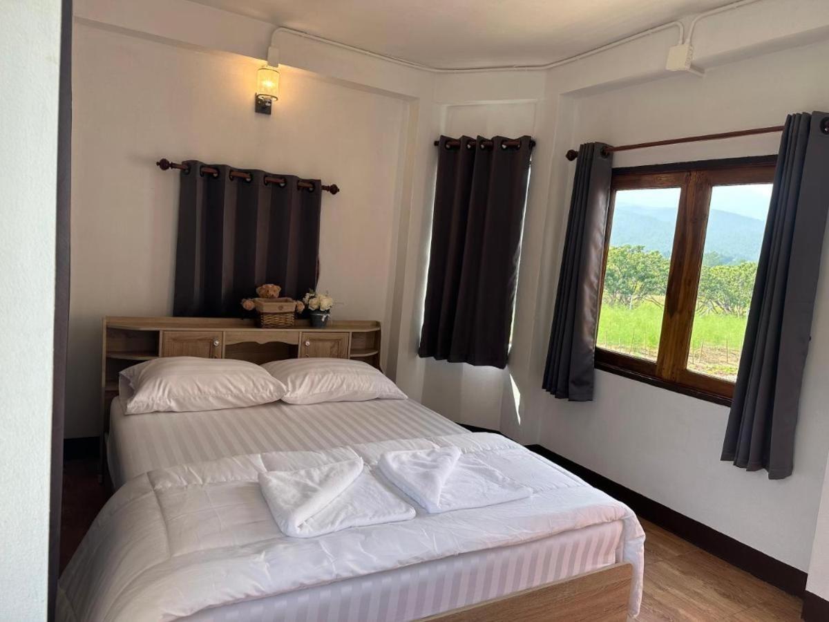 צ'ום טונג ม่วนใจ๋ปันสุข โฮมสเตย์แอนคาเฟ่ Muanjai Punsuk Homestay And Cafe מראה חיצוני תמונה